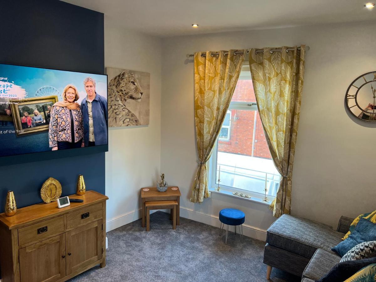 Luxury 2 Bed Apartment Great Location Stoke-on-Trent Екстериор снимка