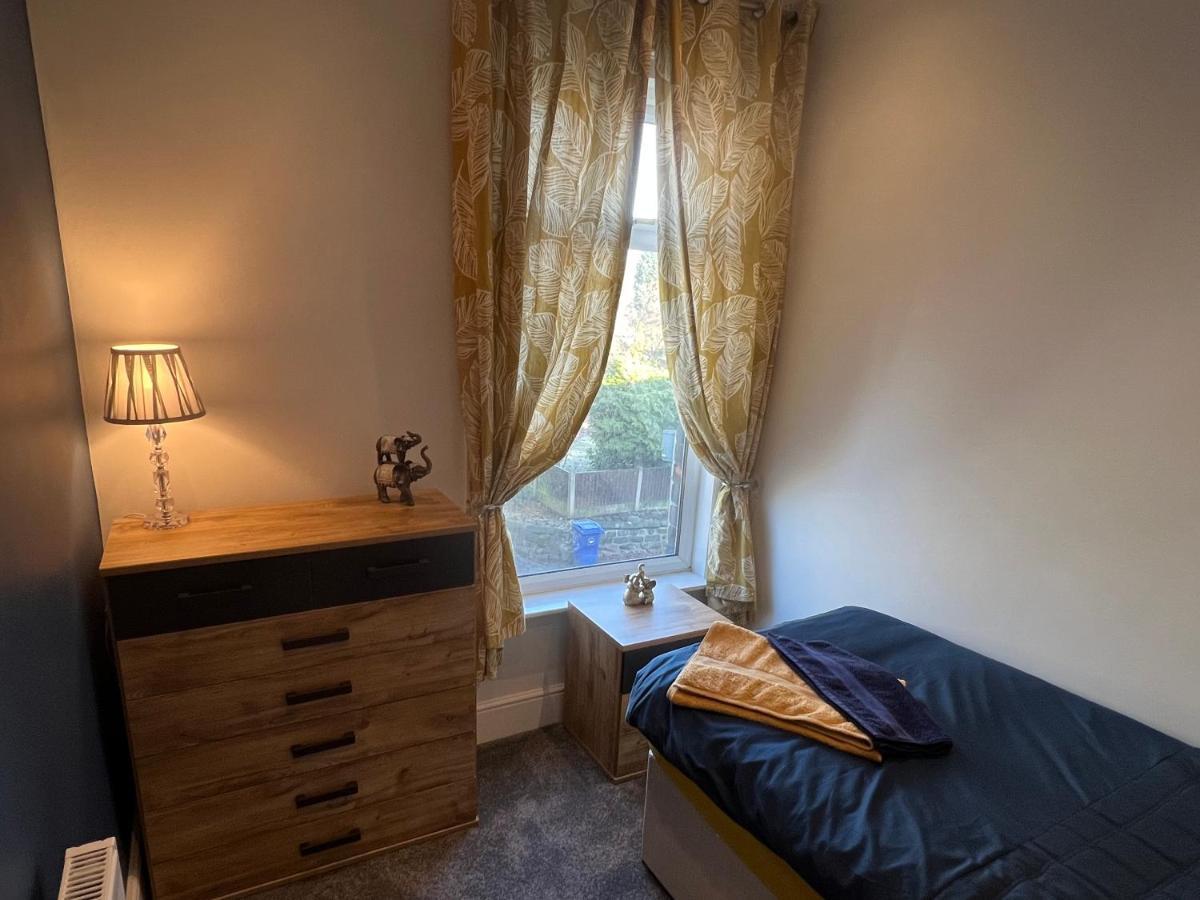 Luxury 2 Bed Apartment Great Location Stoke-on-Trent Екстериор снимка