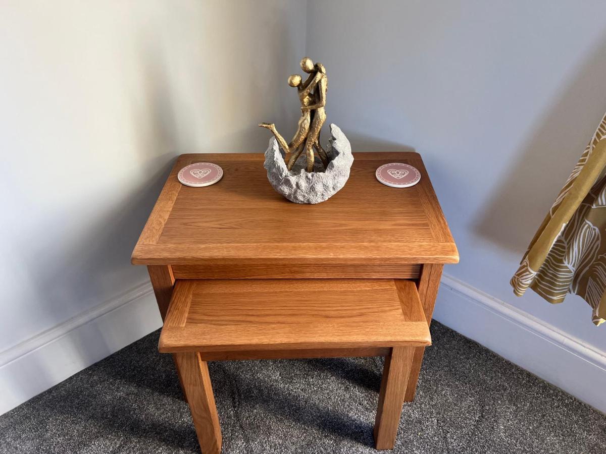 Luxury 2 Bed Apartment Great Location Stoke-on-Trent Екстериор снимка